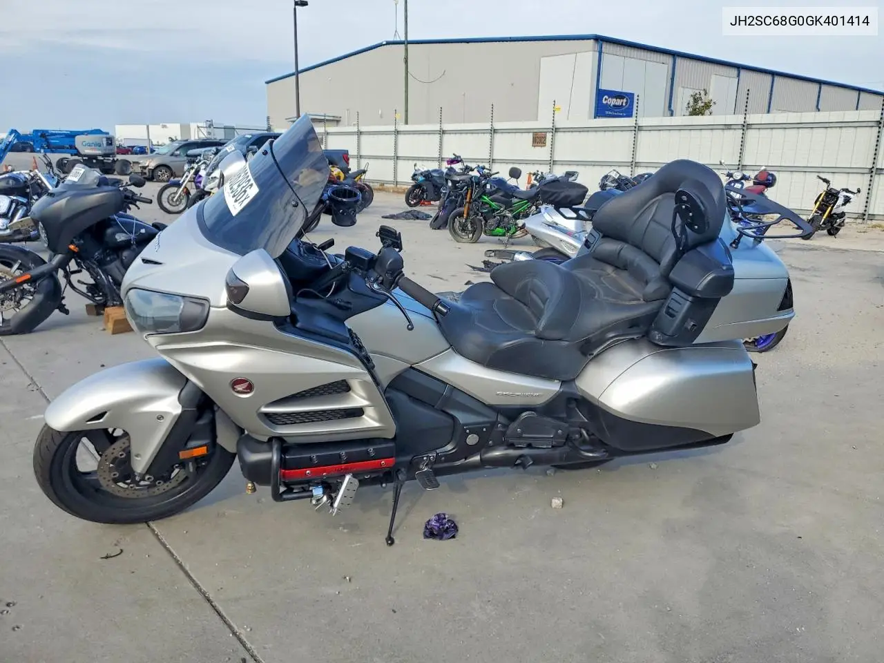 2016 Honda Gl1800 VIN: JH2SC68G0GK401414 Lot: 60862936