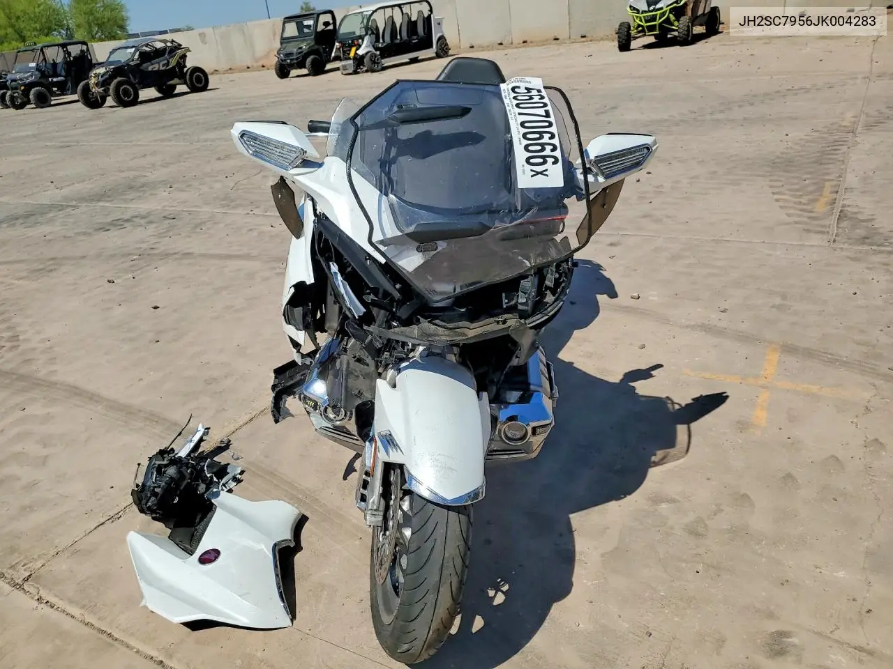2018 Honda Gl1800 D VIN: JH2SC7956JK004283 Lot: 56070666
