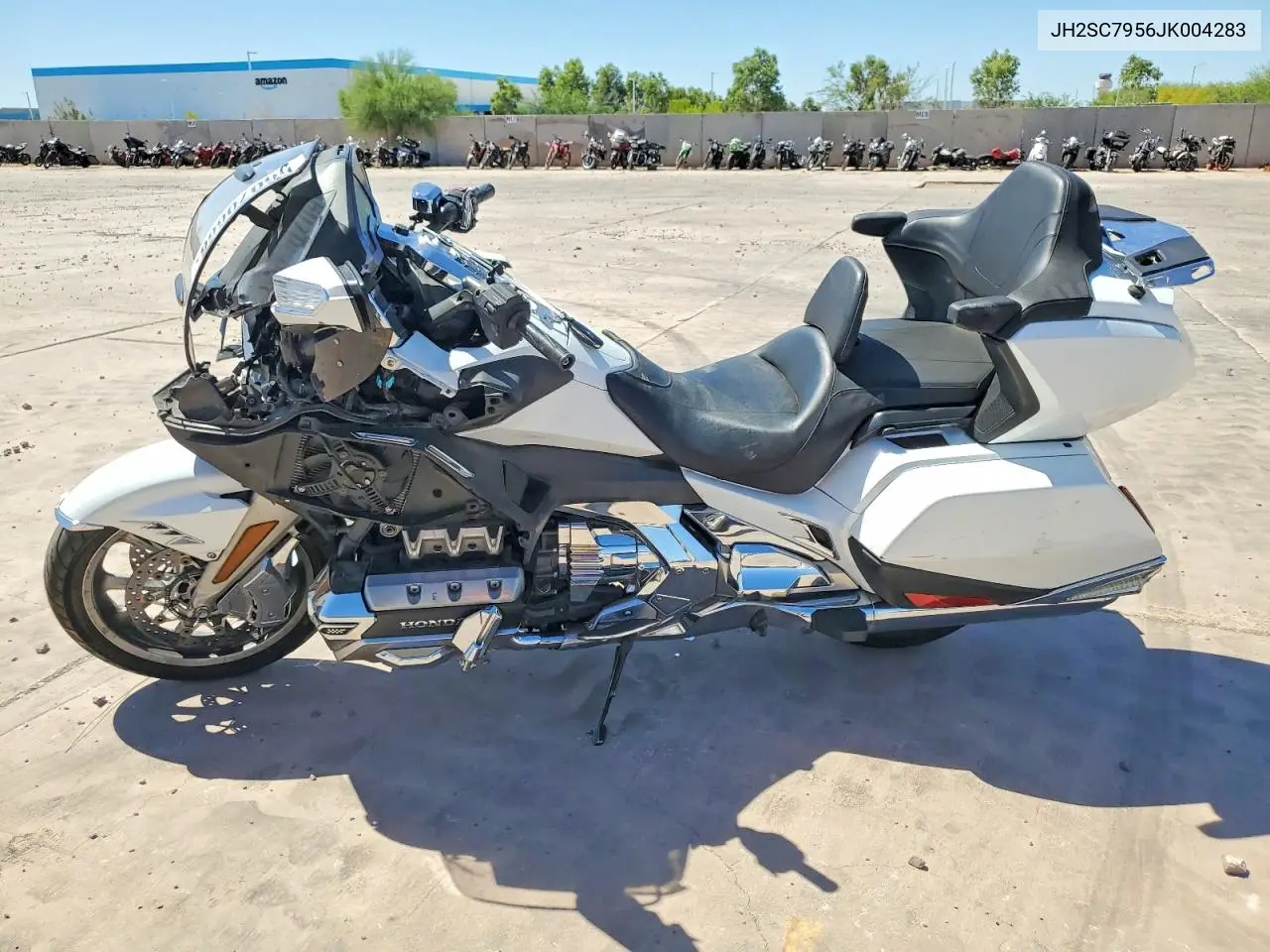 2018 Honda Gl1800 D VIN: JH2SC7956JK004283 Lot: 56070666