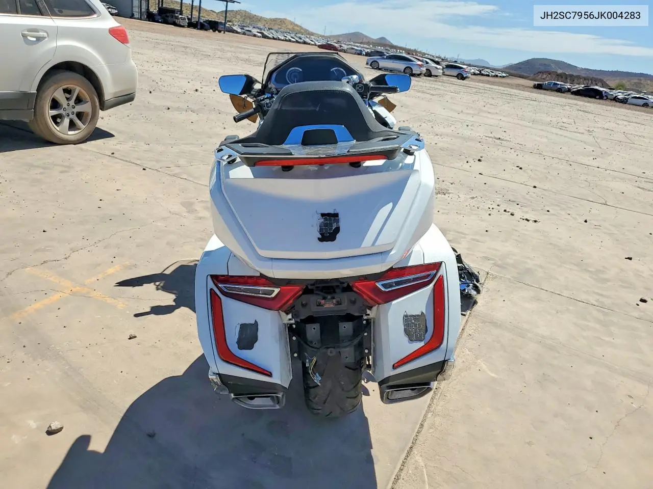 2018 Honda Gl1800 D VIN: JH2SC7956JK004283 Lot: 56070666
