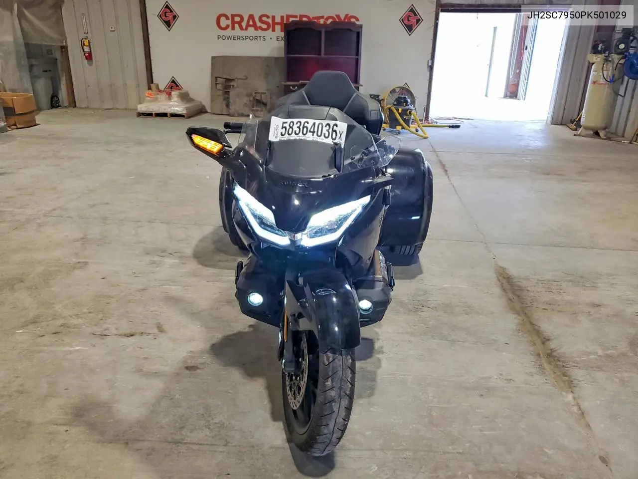 2023 Honda Gl1800 D VIN: JH2SC7950PK501029 Lot: 58364036