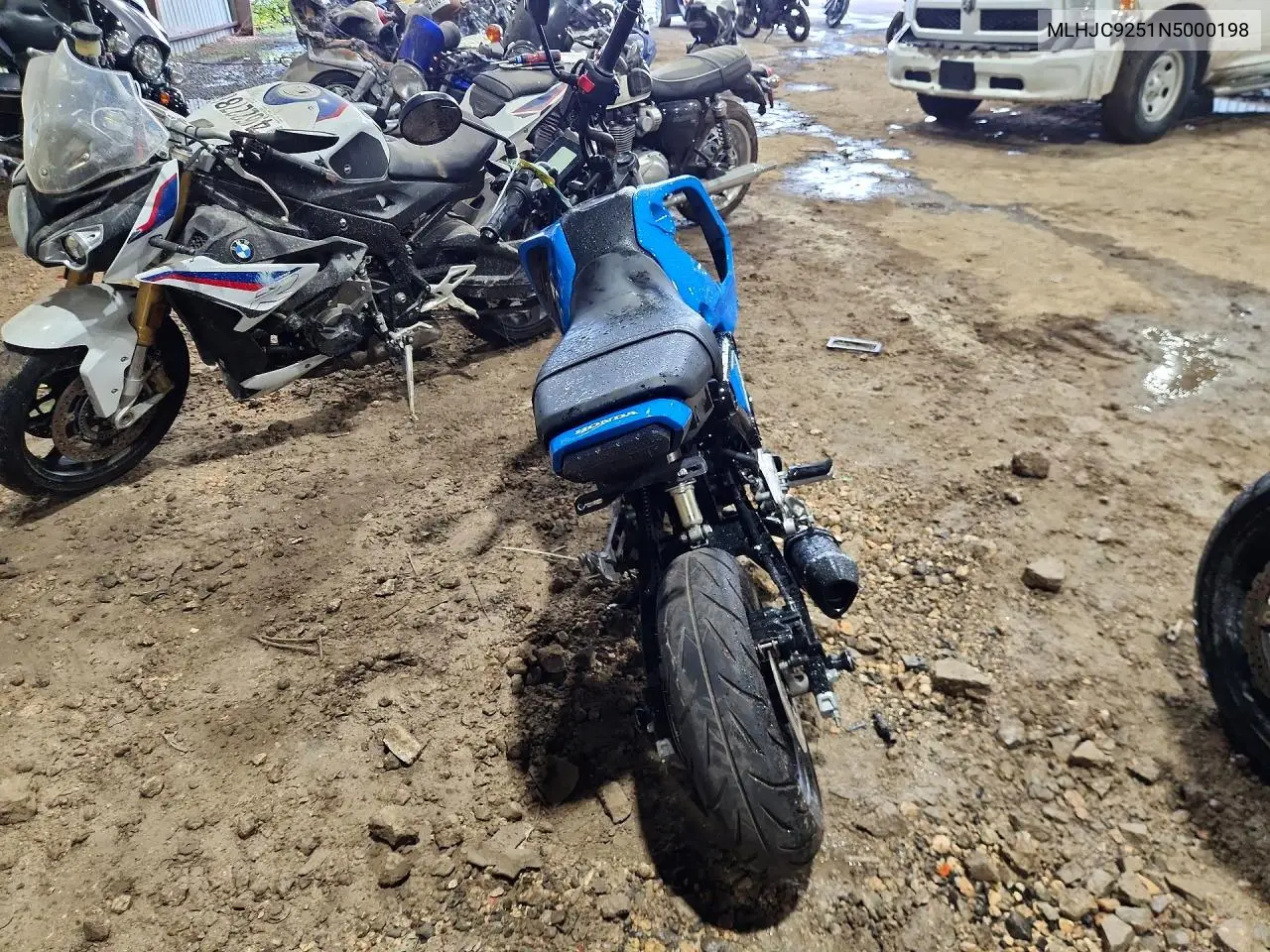 2022 Honda Grom A VIN: MLHJC9251N5000198 Lot: 60465436