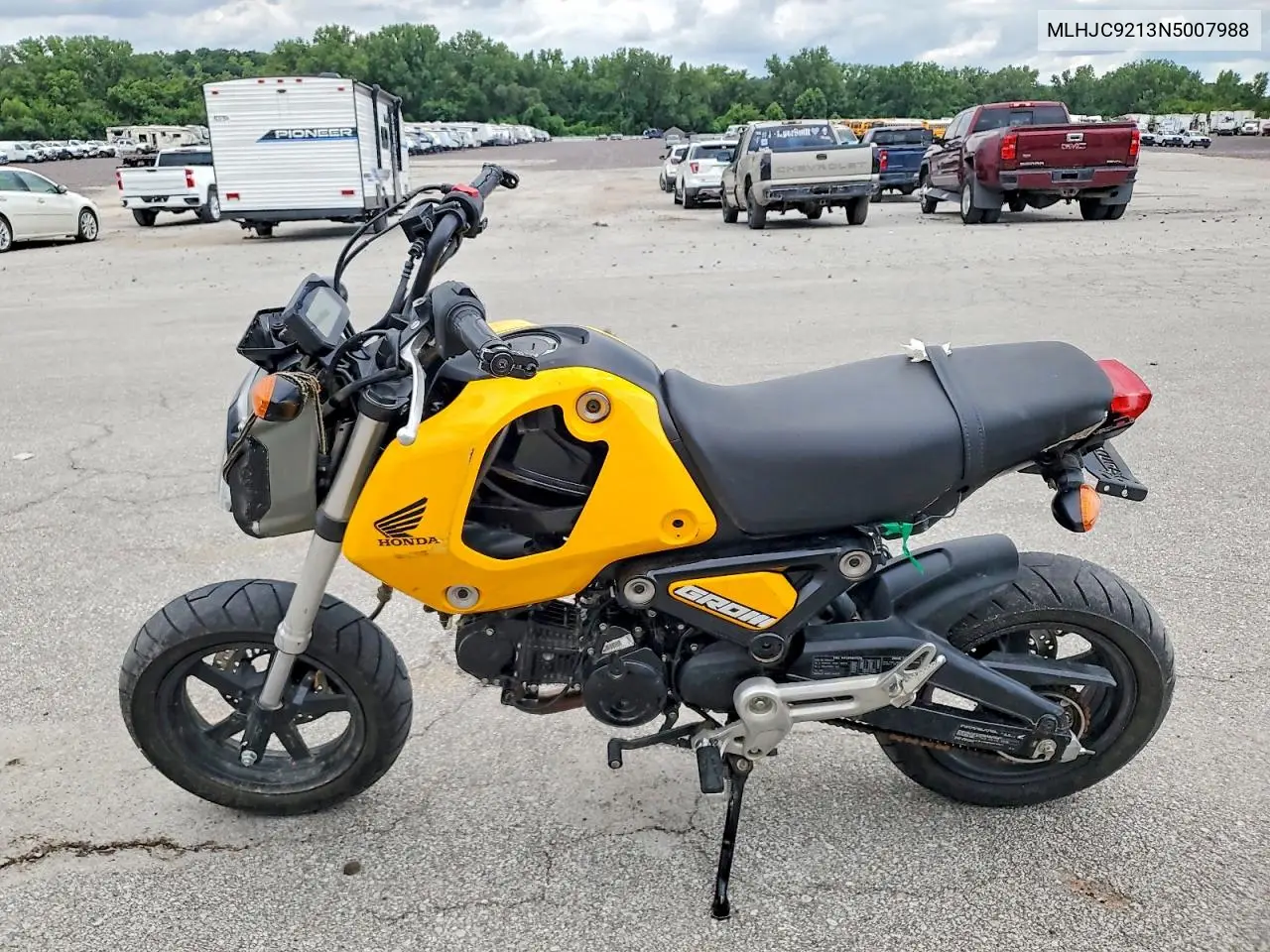 2022 Honda Grom 125 VIN: MLHJC9213N5007988 Lot: 60481436