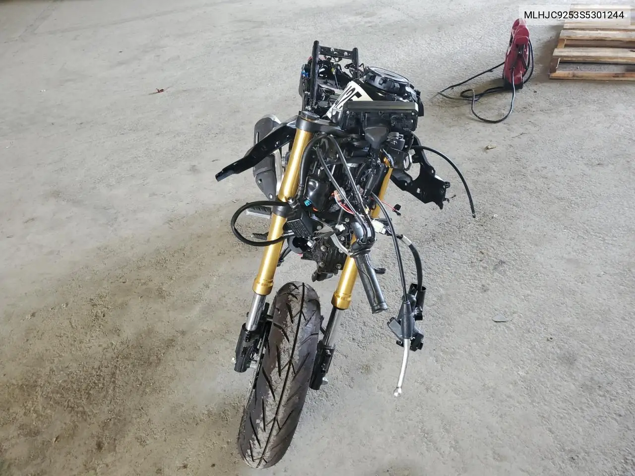 2025 Honda Grom A VIN: MLHJC9253S5301244 Lot: 96978175