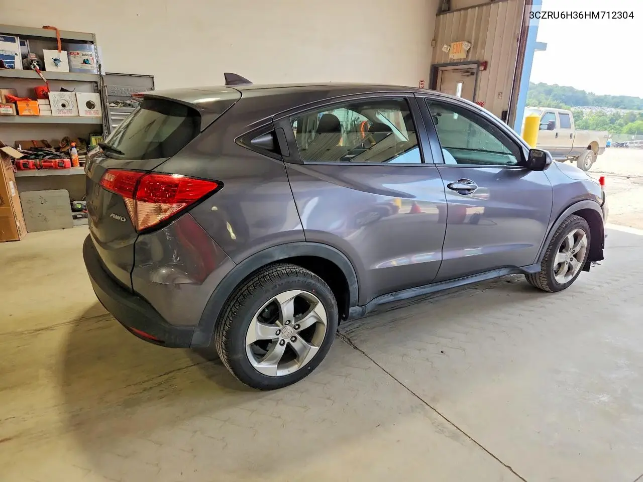 2017 Honda Hr-V Lx VIN: 3CZRU6H36HM712304 Lot: 61072186