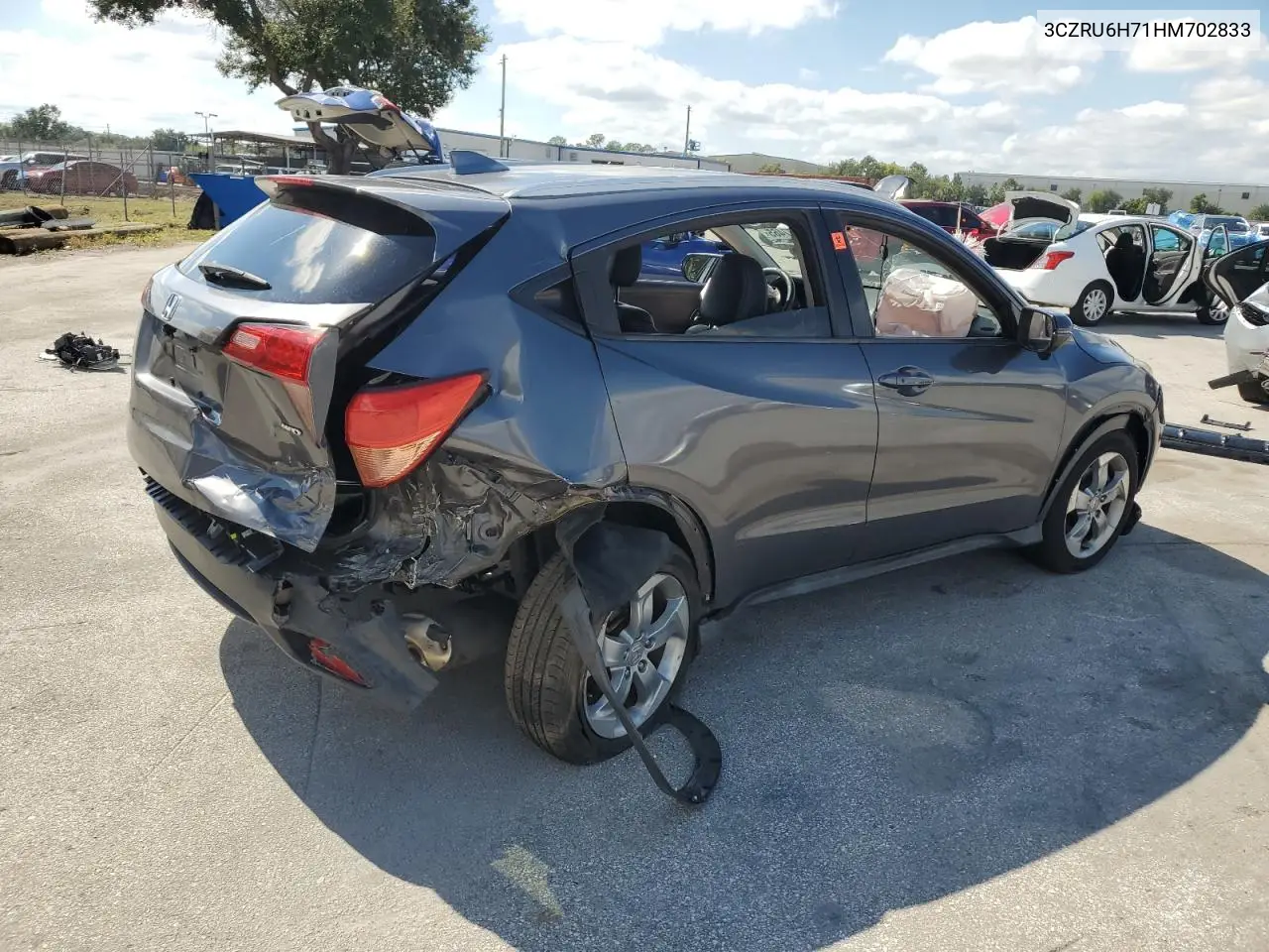 3CZRU6H71HM702833 2017 Honda Hr-V Exl