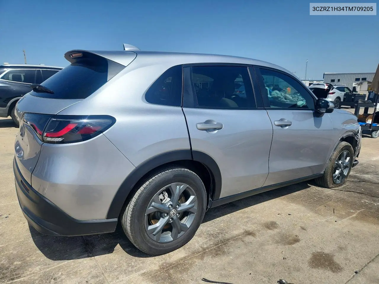 2026 Honda Hr-V Lx VIN: 3CZRZ1H34TM709205 Lot: 61547556