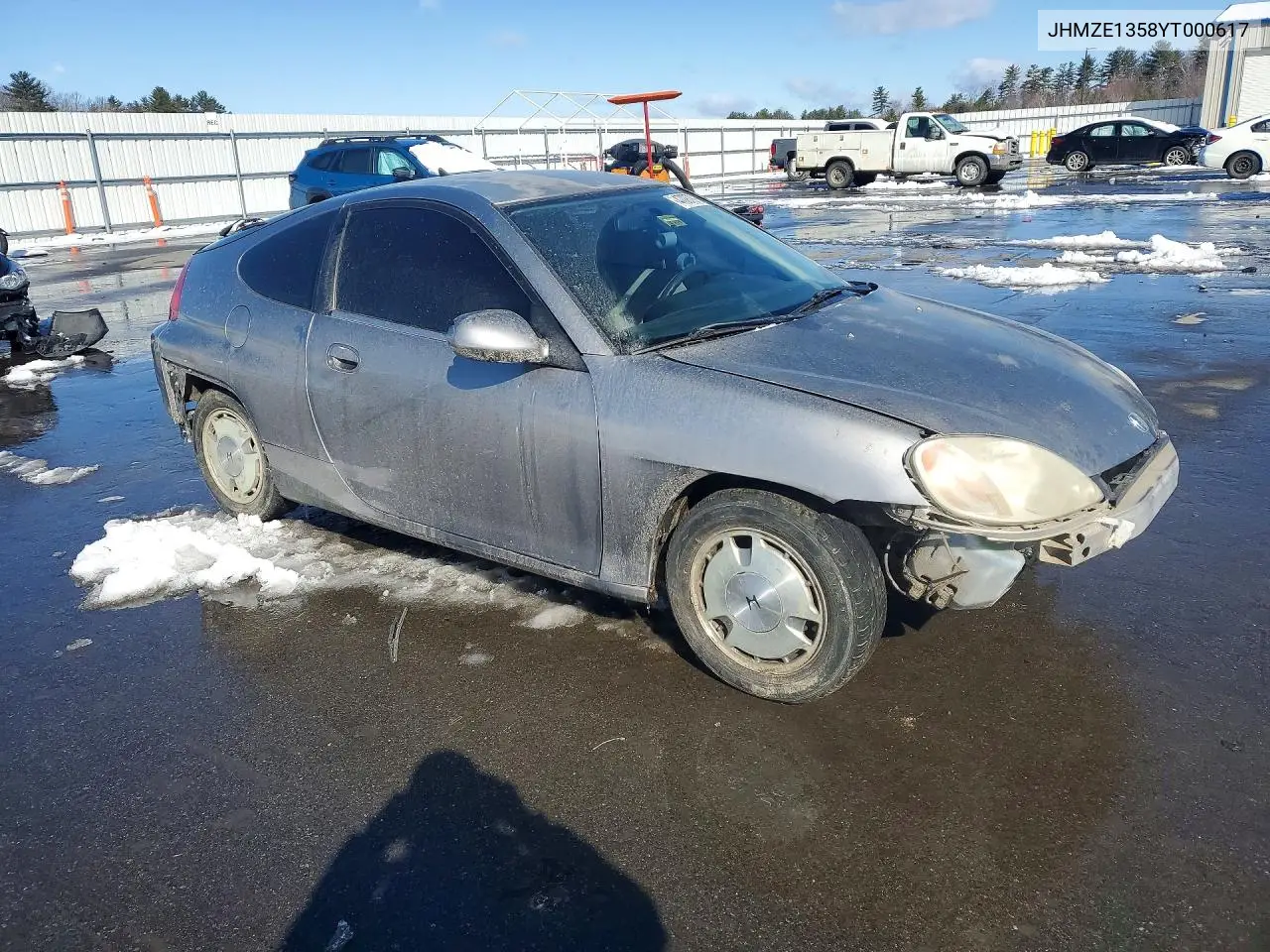 2000 Honda Insight VIN: JHMZE1358YT000617 Lot: 47087976