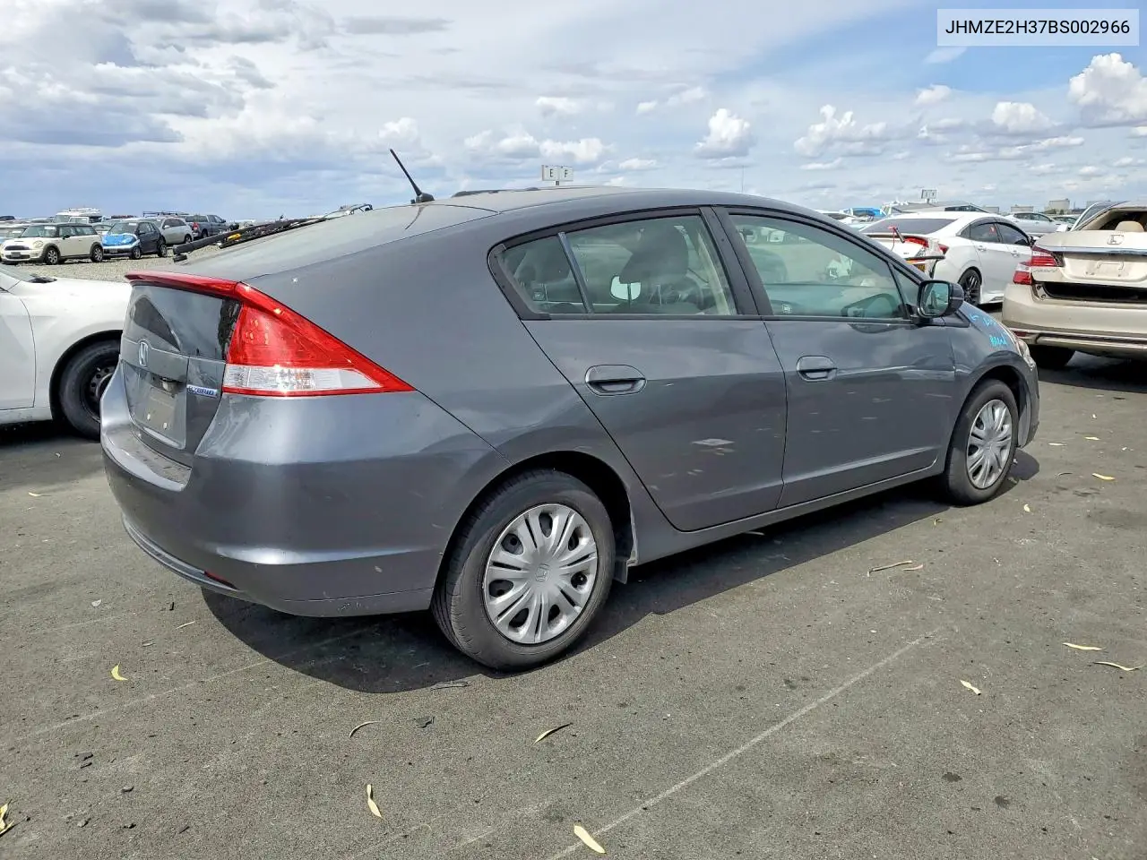 2011 Honda Insight VIN: JHMZE2H37BS002966 Lot: 55170516