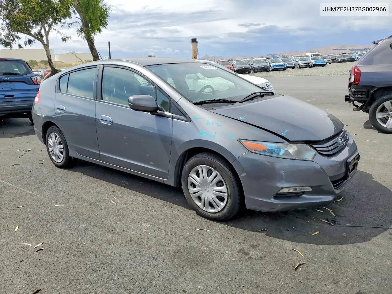 2011 Honda Insight VIN: JHMZE2H37BS002966 Lot: 55170516