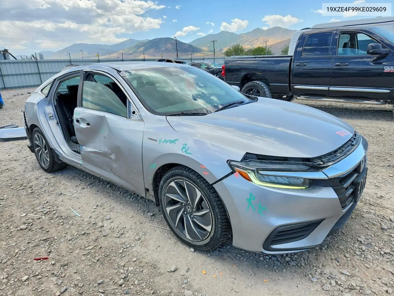 2019 Honda Insight Touring VIN: 19XZE4F99KE029609 Lot: 60629166
