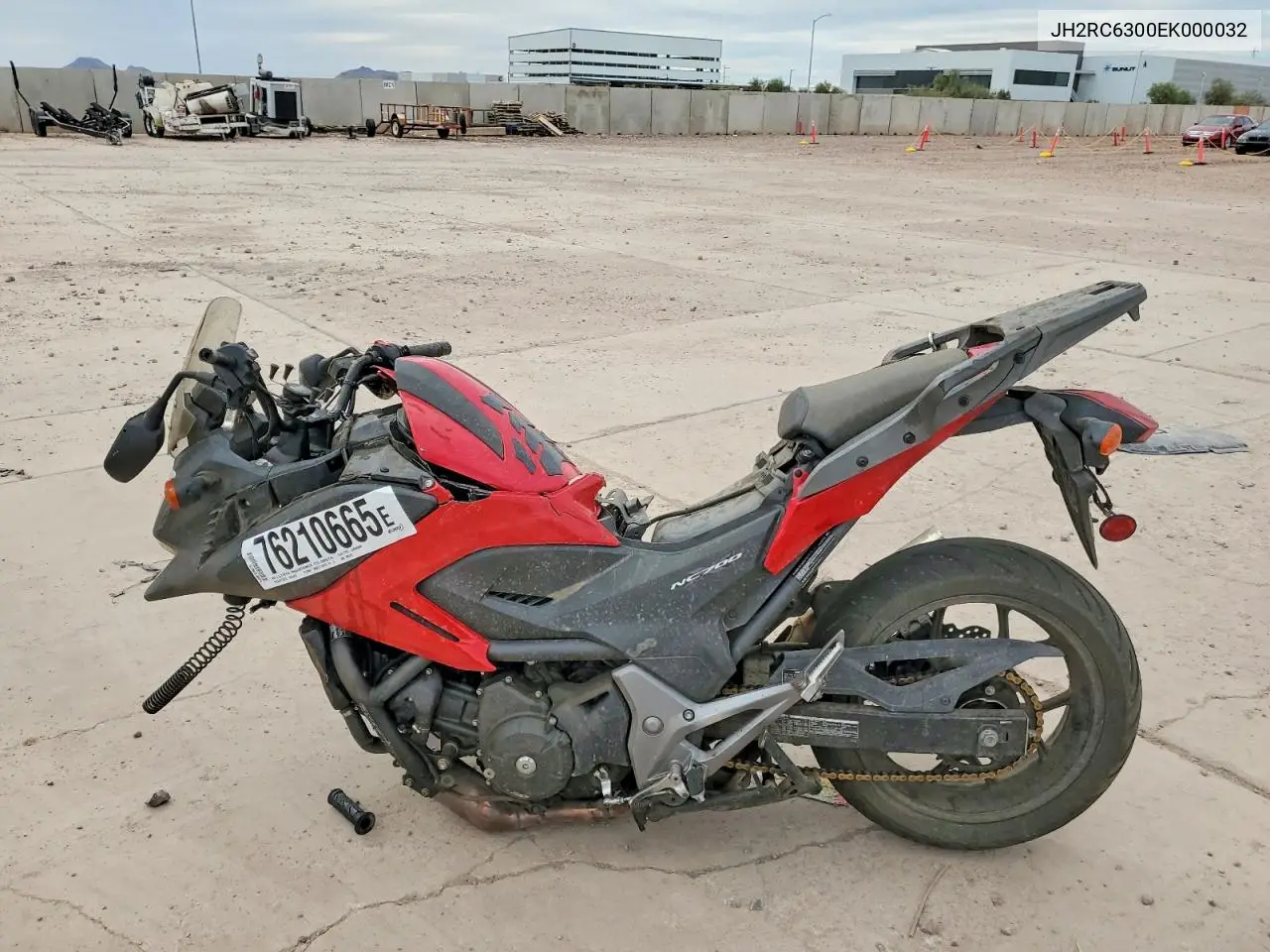 2014 Honda Nc700X VIN: JH2RC6300EK000032 Lot: 76210665