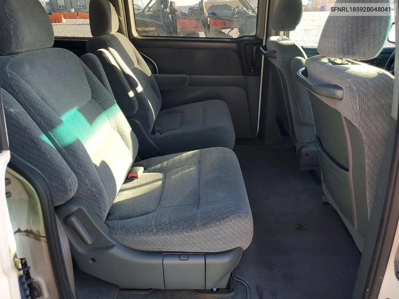 2002 Honda Odyssey Lx VIN: 5FNRL18592B048041 Lot: 52581746