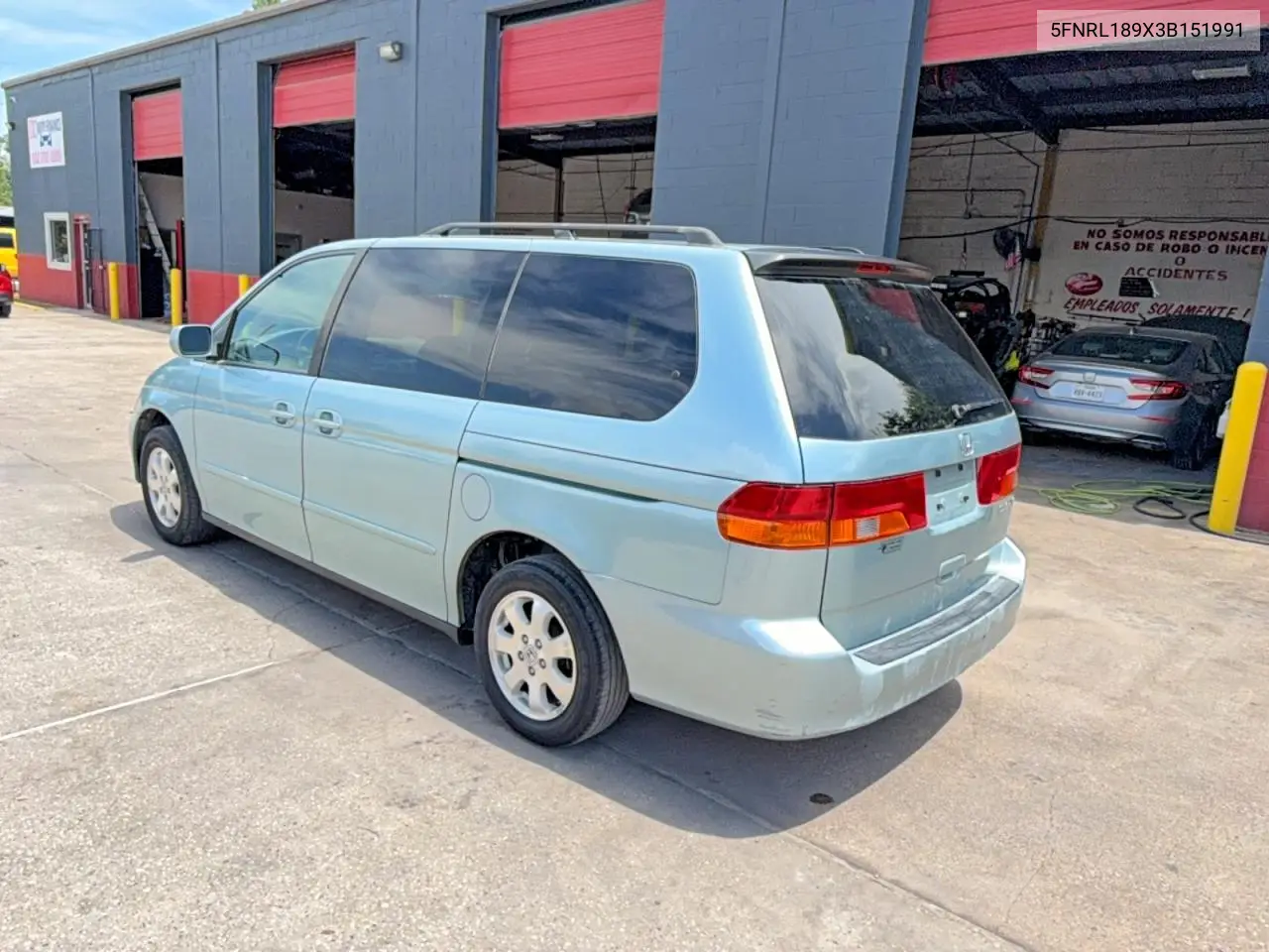 5FNRL189X3B151991 2003 Honda Odyssey Exl