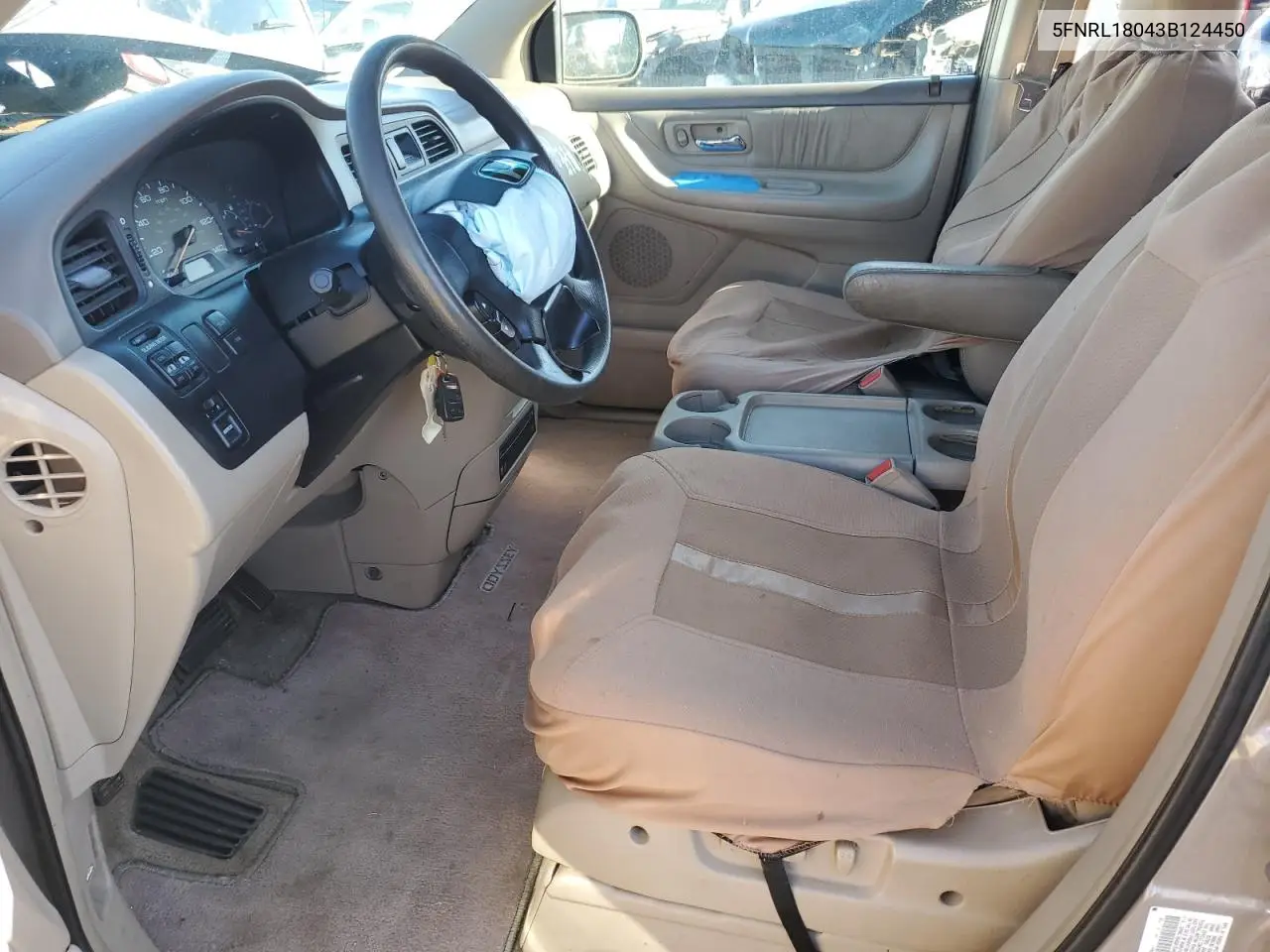 5FNRL18043B124450 2003 Honda Odessey