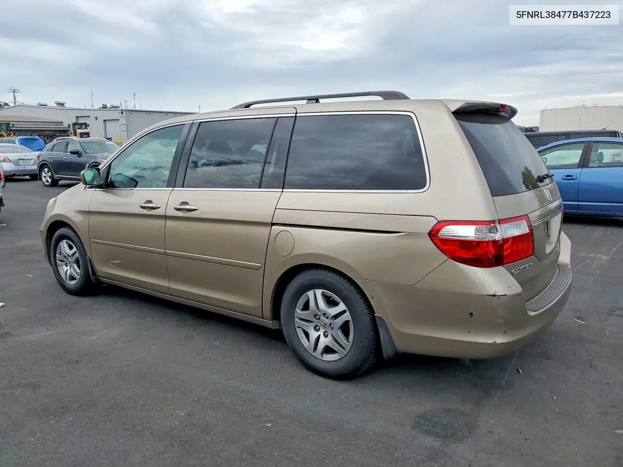 2007 Honda Odyssey Ex VIN: 5FNRL38477B437223 Lot: 61565456