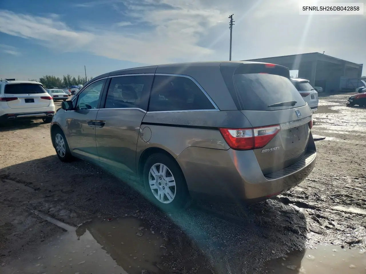 2013 Honda Odyssey Lx VIN: 5FNRL5H26DB042858 Lot: 61136106