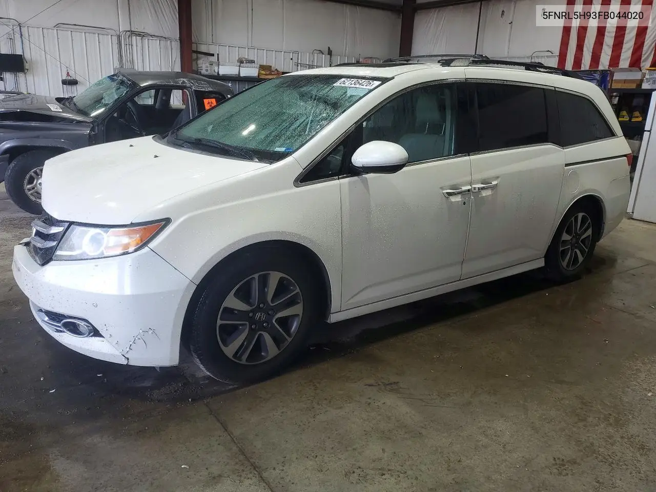 2015 Honda Odyssey Touring VIN: 5FNRL5H93FB044020 Lot: 62136426
