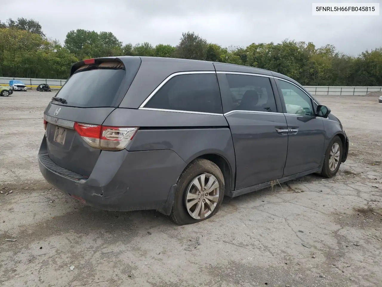 5FNRL5H66FB045815 2015 Honda Odyssey Exl