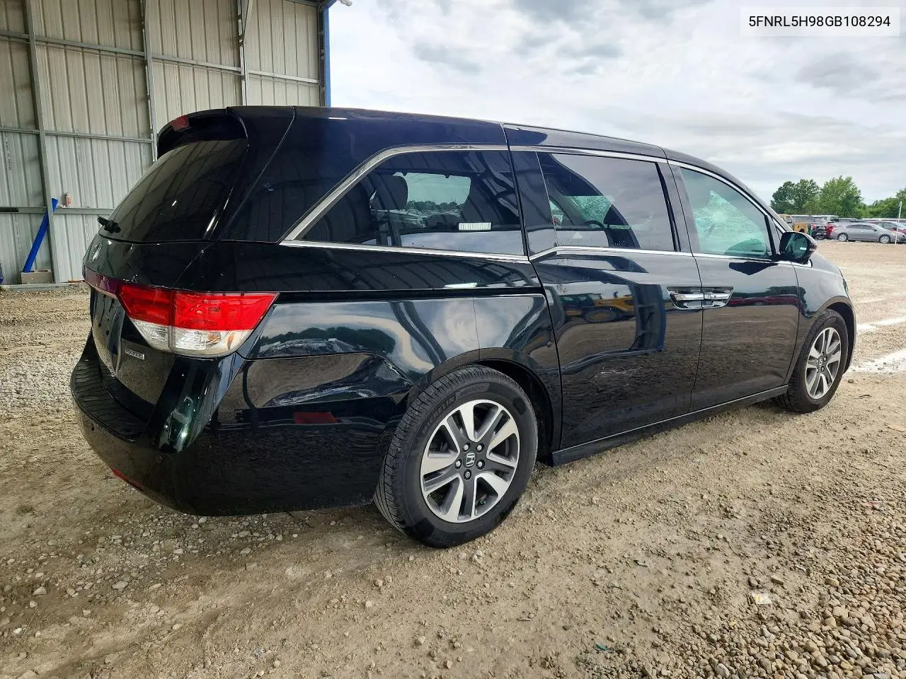 2016 Honda Odyssey Touring VIN: 5FNRL5H98GB108294 Lot: 52677466