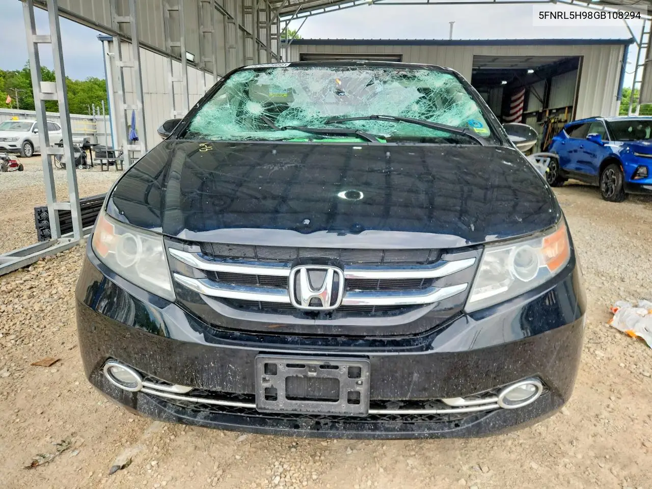 2016 Honda Odyssey Touring VIN: 5FNRL5H98GB108294 Lot: 52677466