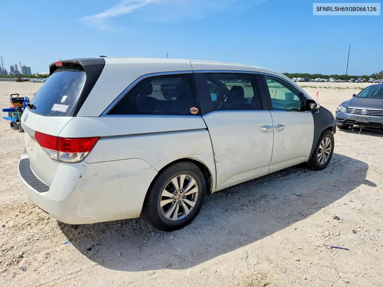 2016 Honda Odyssey Exl VIN: 5FNRL5H69GB066126 Lot: 61579486