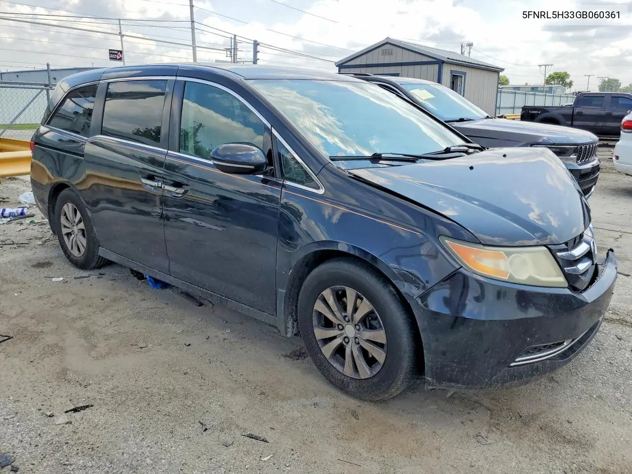 2016 Honda Odyssey Se VIN: 5FNRL5H33GB060361 Lot: 61767256