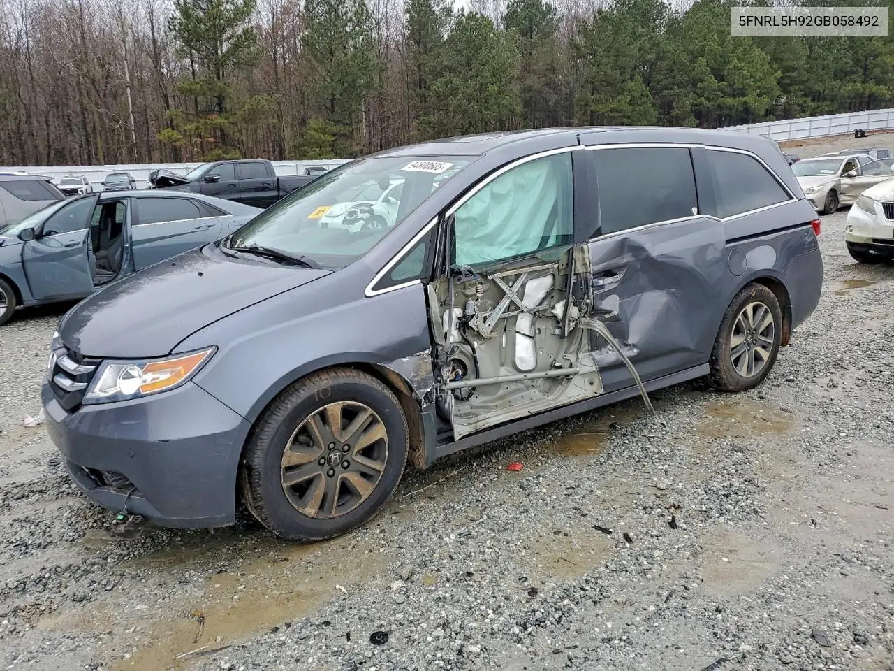 5FNRL5H92GB058492 2016 Honda Odyssey Touring