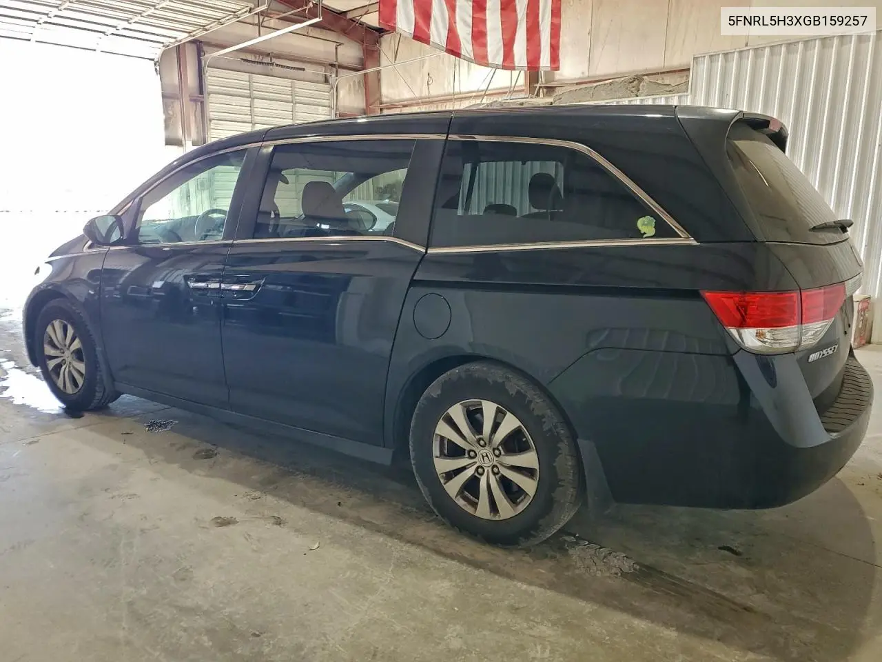 5FNRL5H3XGB159257 2016 Honda Odyssey Se