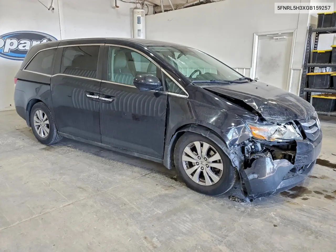 5FNRL5H3XGB159257 2016 Honda Odyssey Se