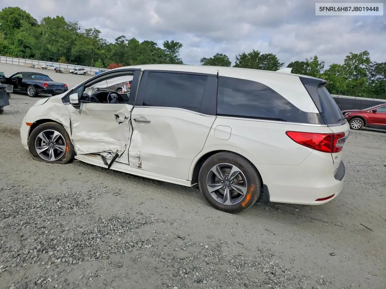 2018 Honda Odyssey Touring VIN: 5FNRL6H87JB019448 Lot: 61857876