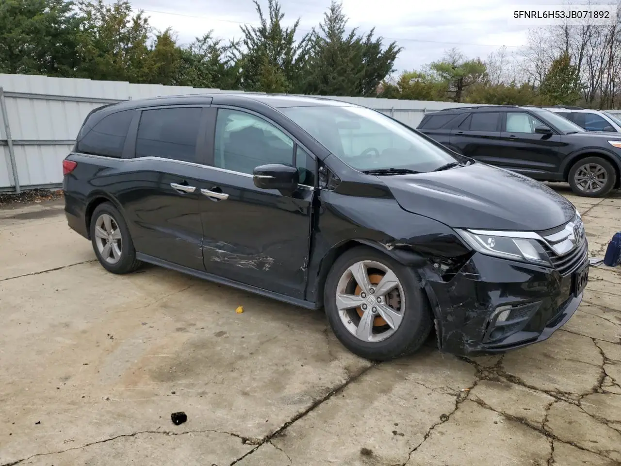5FNRL6H53JB071892 2018 Honda Odyssey Ex