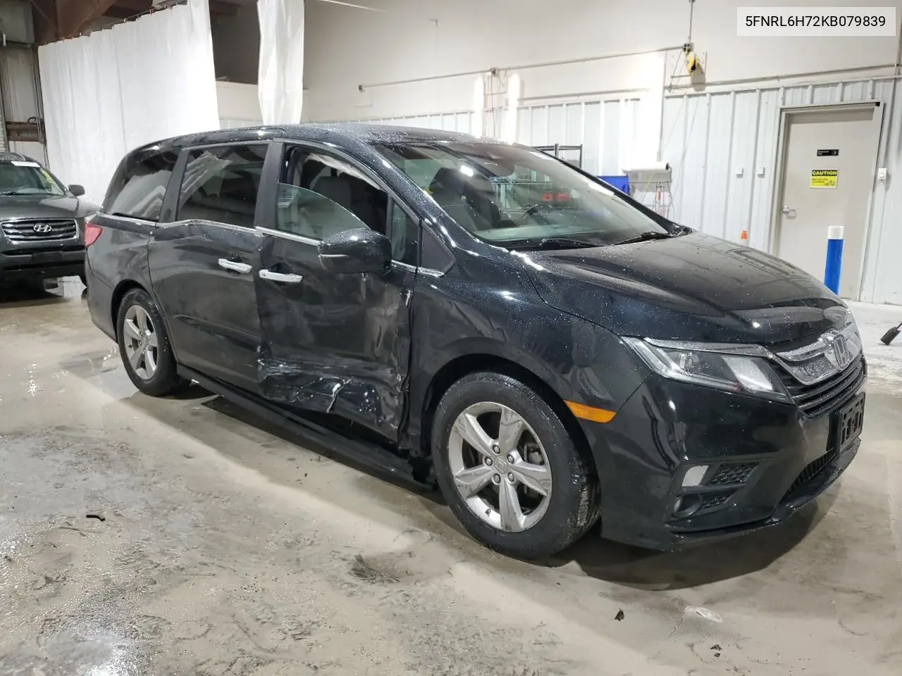 5FNRL6H72KB079839 2019 Honda Odyssey Exl