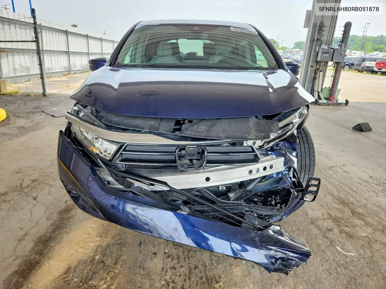 2024 Honda Odyssey Touring VIN: 5FNRL6H80RB051878 Lot: 61365546