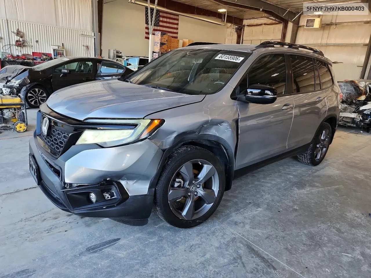 2019 Honda Passport Touring VIN: 5FNYF7H97KB000403 Lot: 60155906