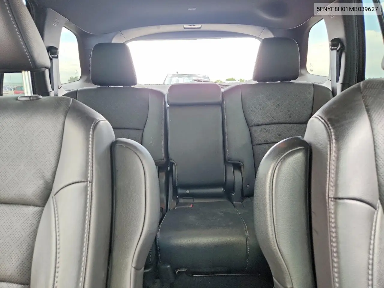 2021 Honda Passport Elite VIN: 5FNYF8H01MB039627 Lot: 53297446