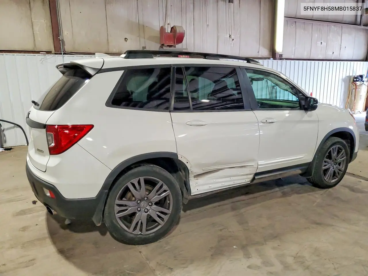 2021 Honda Passport Exl VIN: 5FNYF8H58MB015837 Lot: 59272506