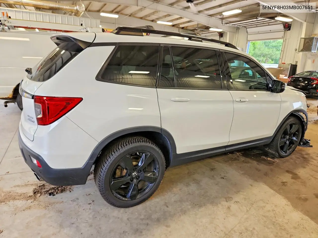 2021 Honda Passport Elite VIN: 5FNYF8H03MB007651 Lot: 60006496
