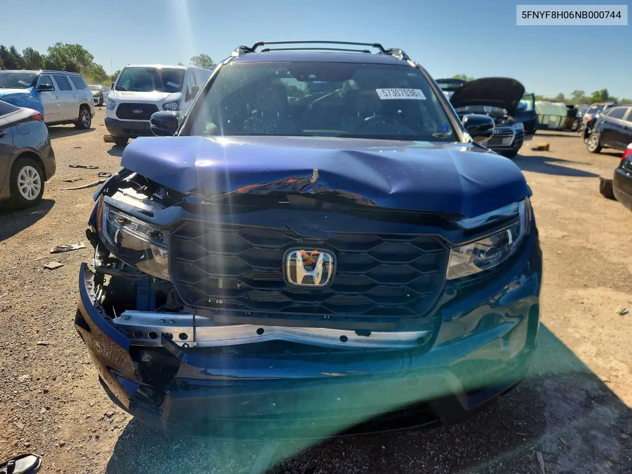 2022 Honda Passport Elite VIN: 5FNYF8H06NB000744 Lot: 57307036