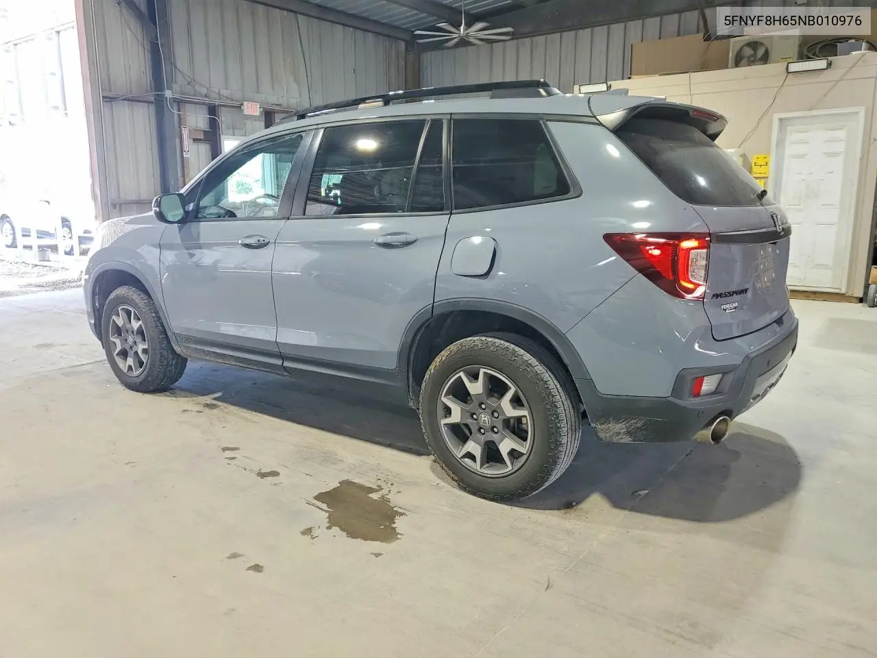 2022 Honda Passport Trail Sport VIN: 5FNYF8H65NB010976 Lot: 60985246