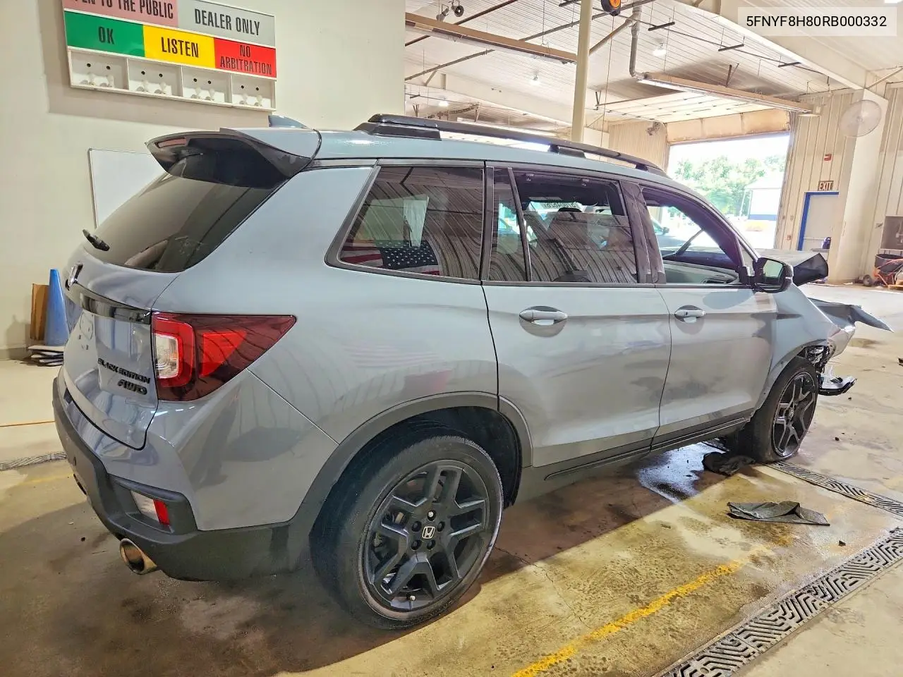 2024 Honda Passport Black Edition VIN: 5FNYF8H80RB000332 Lot: 57004626