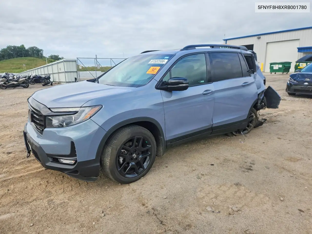 2024 Honda Passport Black Edition VIN: 5FNYF8H8XRB001780 Lot: 61532556
