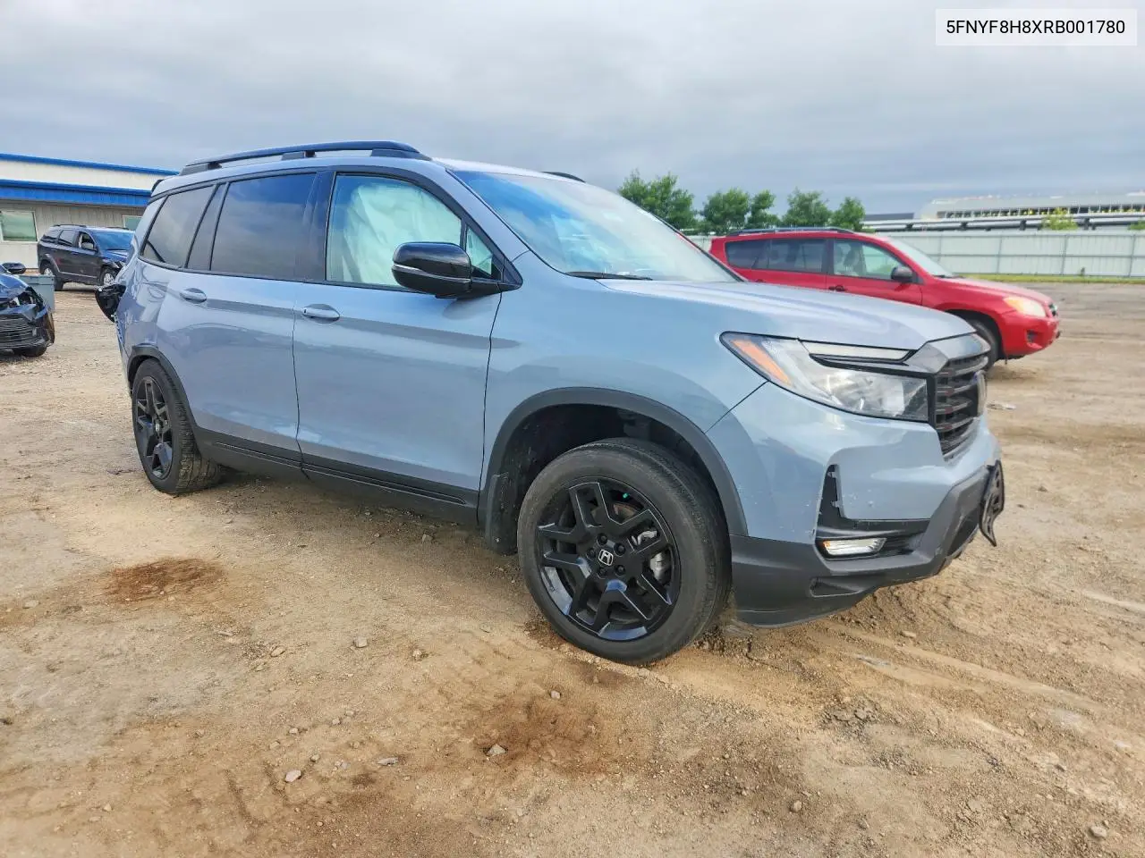 2024 Honda Passport Black Edition VIN: 5FNYF8H8XRB001780 Lot: 61532556