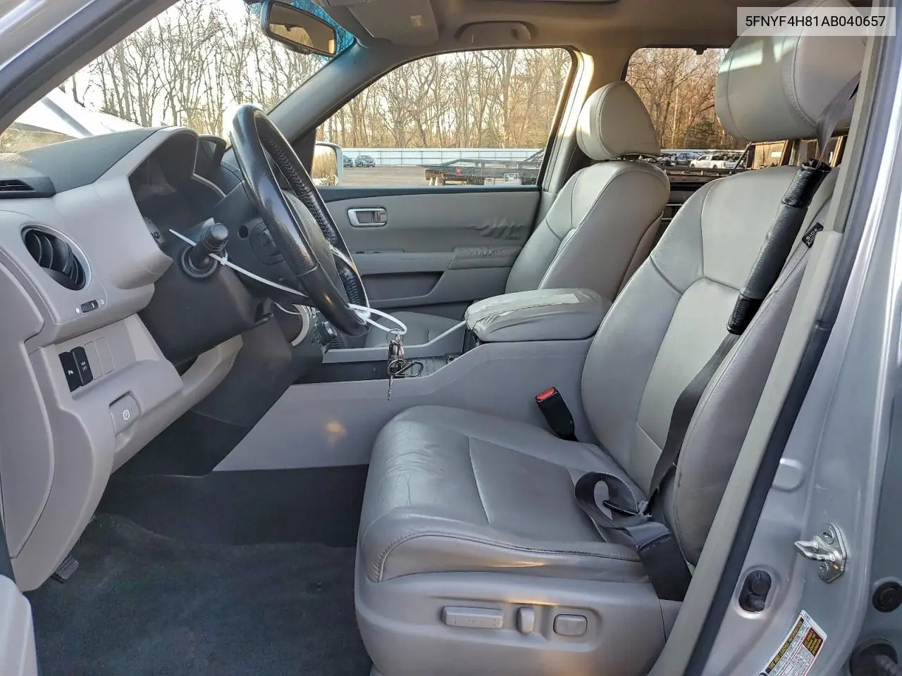 5FNYF4H81AB040657 2010 Honda Pilot Touring