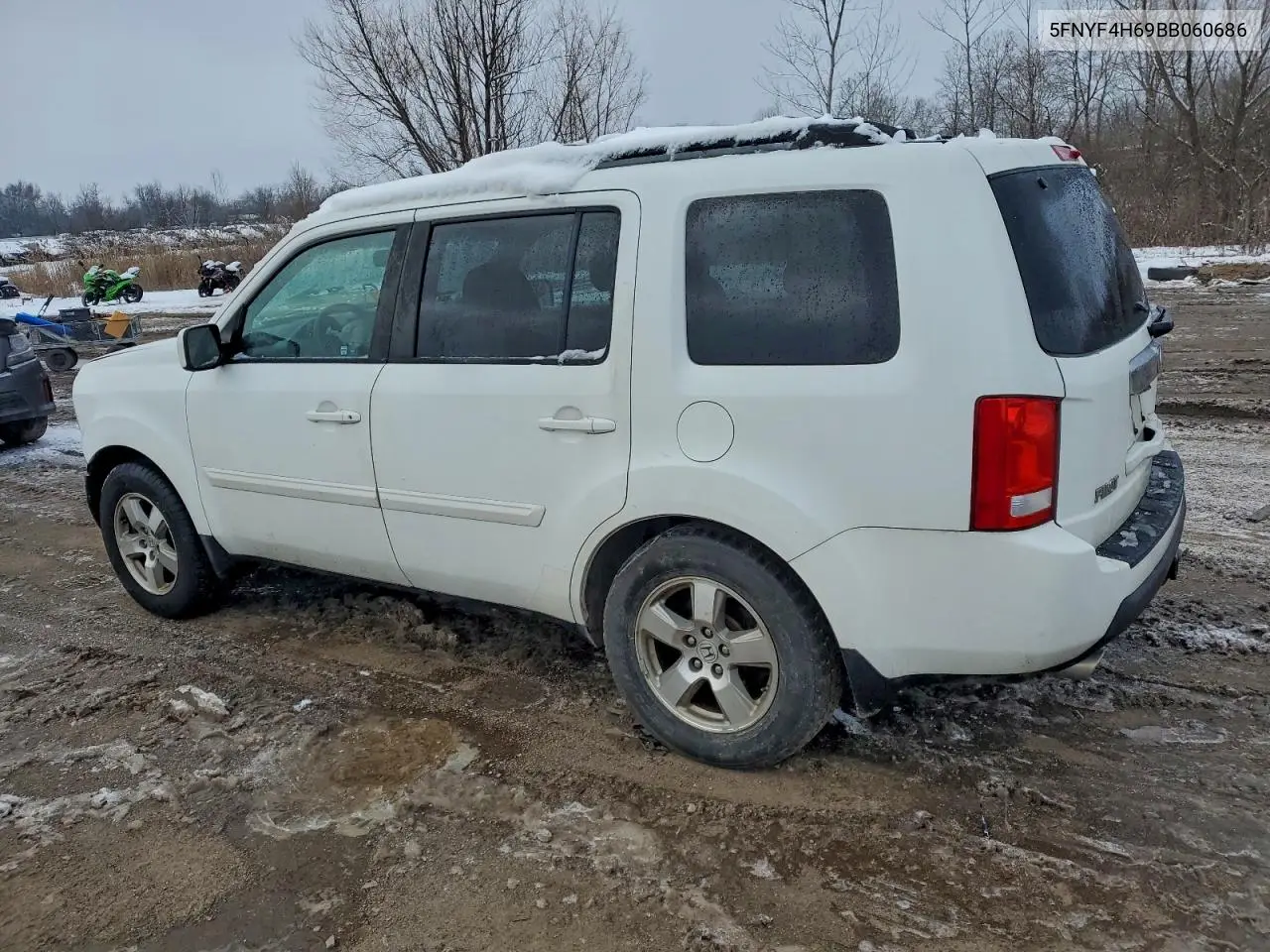 5FNYF4H69BB060686 2011 Honda Pilot Exl