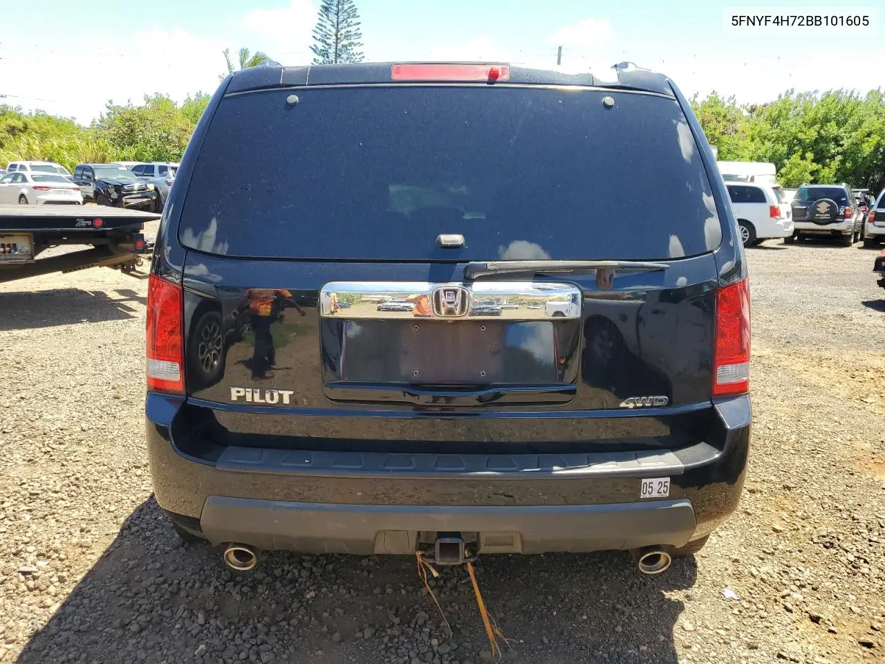 5FNYF4H72BB101605 2011 Honda Pilot Exln