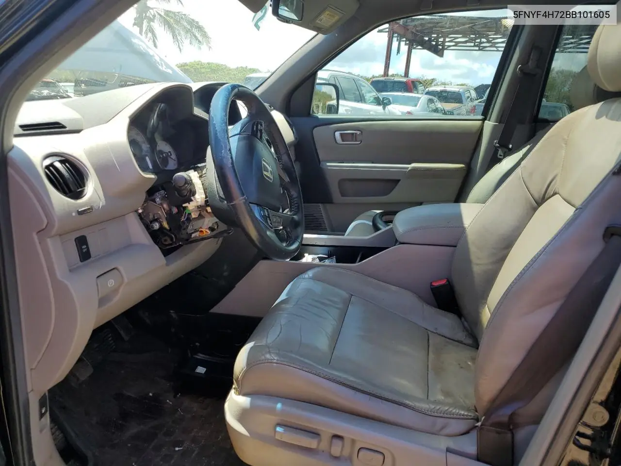 5FNYF4H72BB101605 2011 Honda Pilot Exln