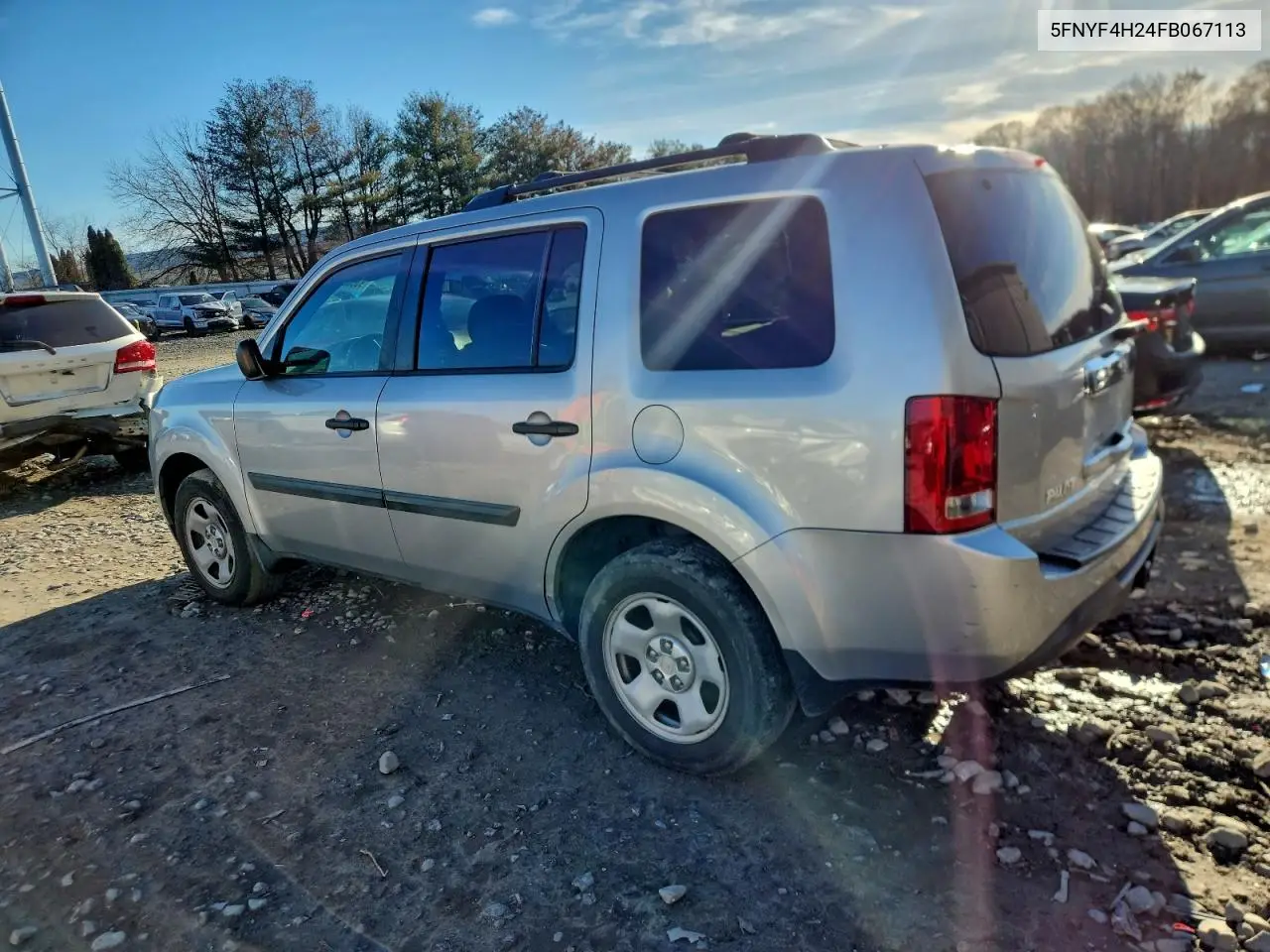 5FNYF4H24FB067113 2015 Honda Pilot Lx