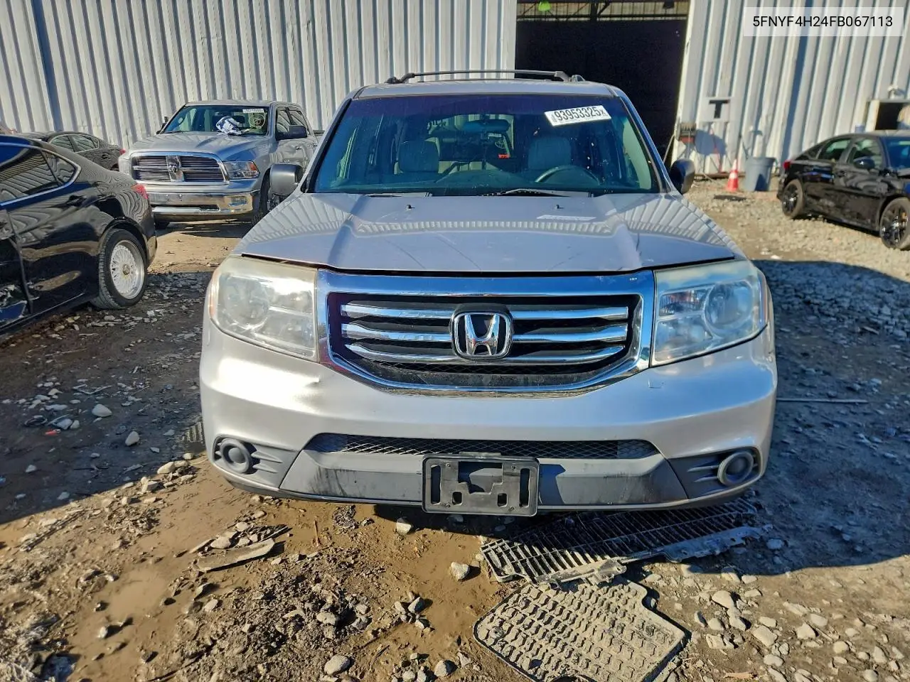 5FNYF4H24FB067113 2015 Honda Pilot Lx