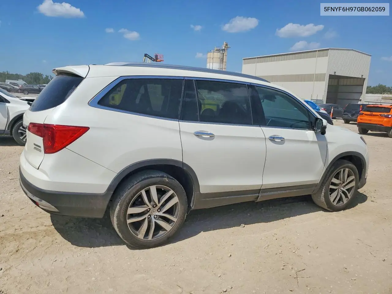 2016 Honda Pilot Touring VIN: 5FNYF6H97GB062059 Lot: 61394736